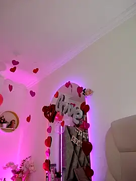 Snapshot of Aurora_Brownn chatting on 02-14-25, 10:28 Aurora Brownn online show from 02-14-25, 10:28