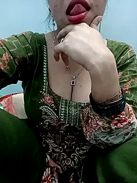 Haniya-143 online show from 11-25-25, 09:48