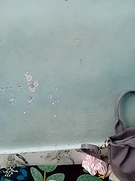 Haniya-143 online show from 12-21-25, 11:12