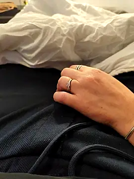 ariel-rick online show from 12-19-25, 10:28