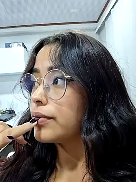 Ariana Pierce online show from 02-06-25, 03:37