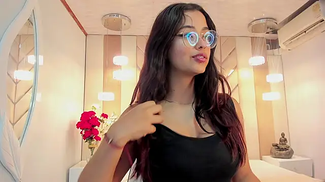 Ariana Pierce online show from 02-21-25, 05:13