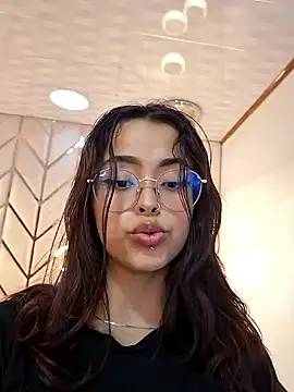 Ariana Pierce online show from 02-27-25, 05:24