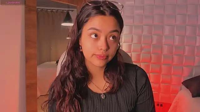 Ariana Pierce online show from 09-10-25, 12:27