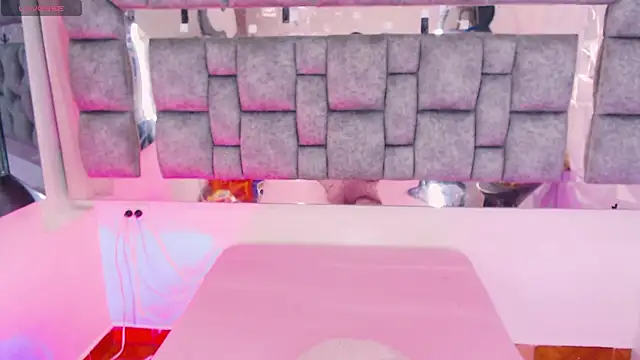 Candace Queen online show from 01-27-25, 01:41