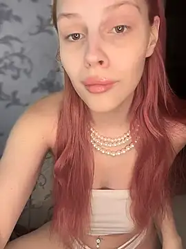 liahstormi  online show from 12-27-24, 11:21