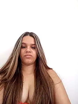 Snapshot of princesaa98 chatting on 11-27-25, 04:31 princesaa98 online show from 11-27-25, 04:31