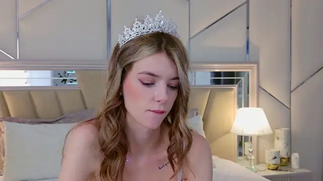 MeganMour online show from 12-30-24, 10:45