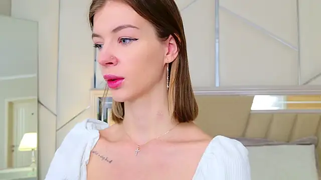 MeganMour online show from 11-16-25, 05:07