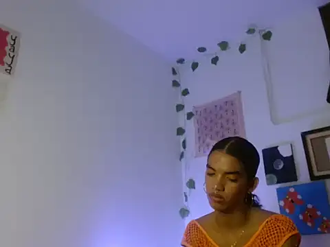 Melody200420 online show from 10-10-25, 01:21