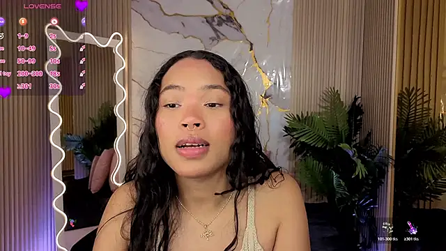 Snapshot of penelope_tay1 chatting on 03-12-26, 03:12 penelope tay1 online show from 03-12-26, 03:12