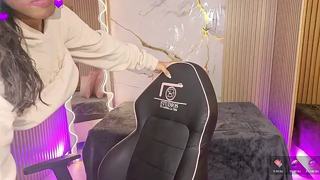 Snapshot of penelope_tay1 chatting on 03-16-26, 03:12 penelope tay1 online show from 03-16-26, 03:12