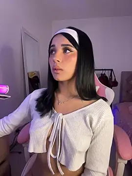 Emily-14 online show from 09-25-25, 02:15