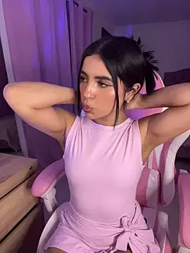 Emily-14 online show from 07-05-26, 04:41