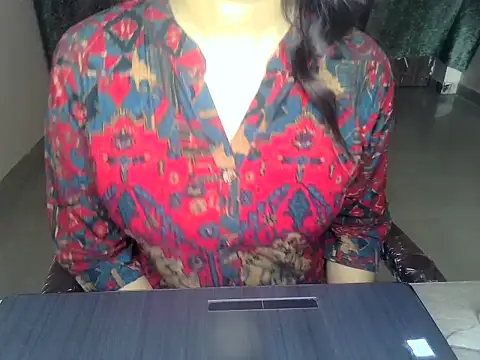 kritikadoll online show from 06-23-26, 06:44
