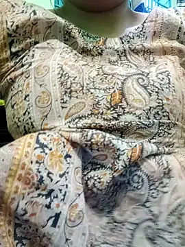 Fuck Girl Nuri online show from 12-13-24, 05:16