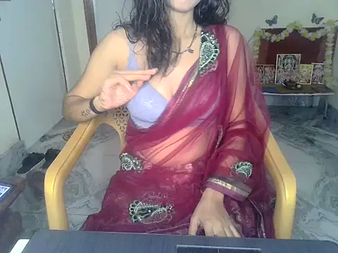 Snapshot of diyayourdil chatting on 10-29-25, 05:20 diyayourdil online show from 10-29-25, 05:20