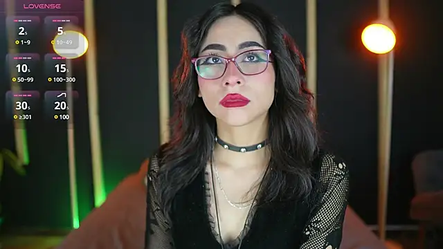 vampy dolll online show from 01-30-25, 10:41