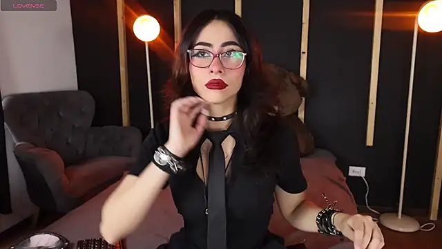 vampy dolll online show from 03-22-25, 08:59