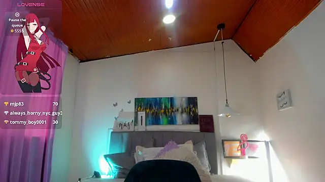  lara1 online show from 10-12-25, 07:02