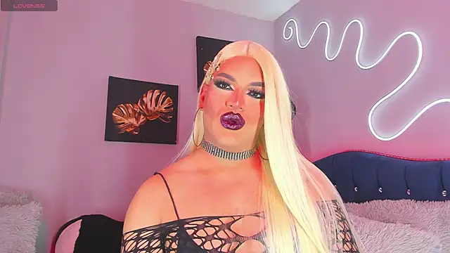 Missisabella  online show from 09-12-25, 12:44