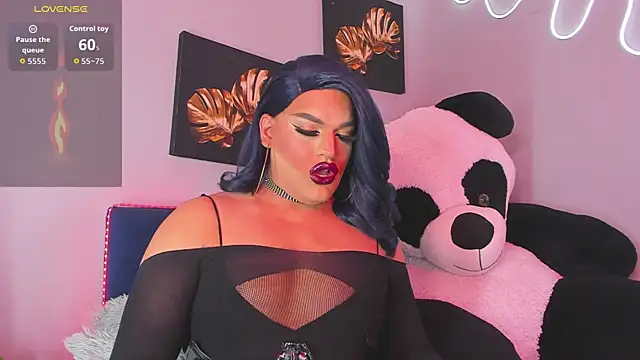 Snapshot of Missisabella_ chatting on 10-07-25, 01:14 Missisabella online show from 10-07-25, 01:14