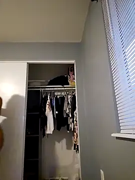 hivirgin online show from 01-10-25, 10:57