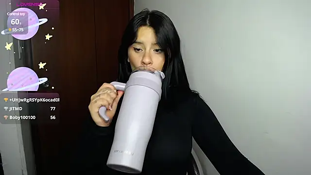 Snapshot of SaraBraun_ chatting on 01-20-25, 06:53 SaraBraun online show from 01-20-25, 06:53