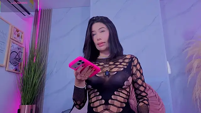 Chlooee   online show from 12-19-25, 01:34