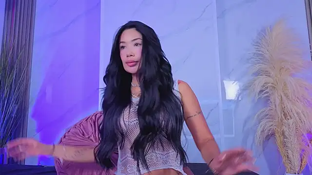 Chlooee   online show from 05-11-26, 02:06