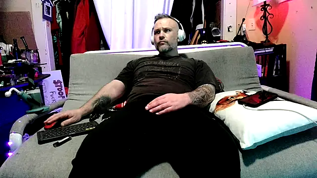 TwoFarty240 online show from 02-15-26, 11:12