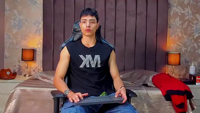 JoshRashfordd online show from 03-08-25, 11:48