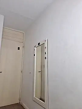 Snapshot of Jazmin-Cerezita chatting on 12-20-25, 01:23 Jazmin-Cerezita online show from 12-20-25, 01:23