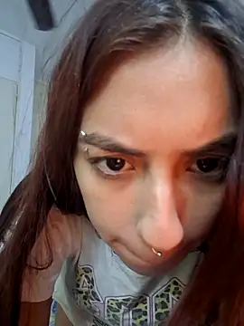 Snapshot of Jazmin-Cerezita chatting on 03-21-26, 04:06 Jazmin-Cerezita online show from 03-21-26, 04:06