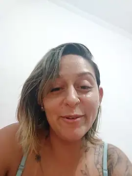 baixinhaloira online show from 01-22-25, 03:20