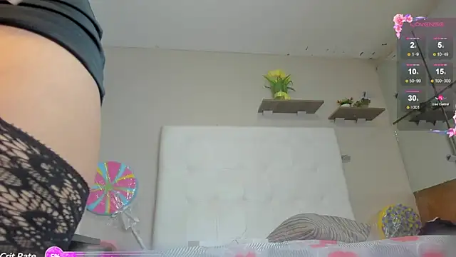 eloisa ferrer  online show from 03-12-25, 02:41
