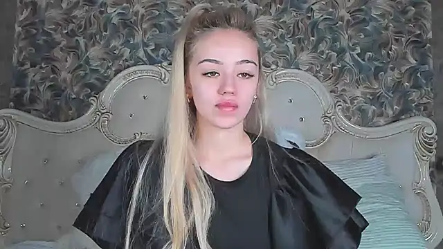 STELLA RICH online show from 01-15-25, 09:51