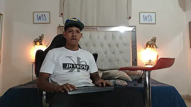 mr stiven  online show from 09-10-25, 02:22