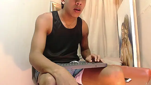 mr stiven  online show from 10-15-25, 02:33