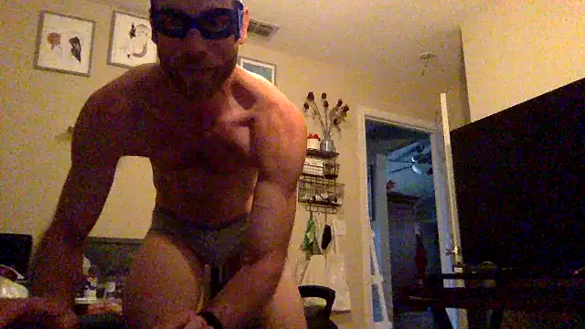 Twowellshapedheads online show from 12-20-24, 07:39