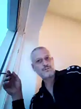 Husoban online show from 10-21-25, 04:41