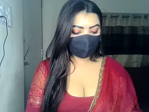 Snapshot of ishi_Beauty chatting on 02-26-26, 04:44 ishi Beauty online show from 02-26-26, 04:44