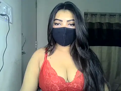 Snapshot of ishi_Beauty chatting on 03-12-26, 08:31 ishi Beauty online show from 03-12-26, 08:31