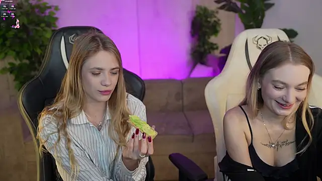 Ewa Pearl online show from 09-26-25, 06:50