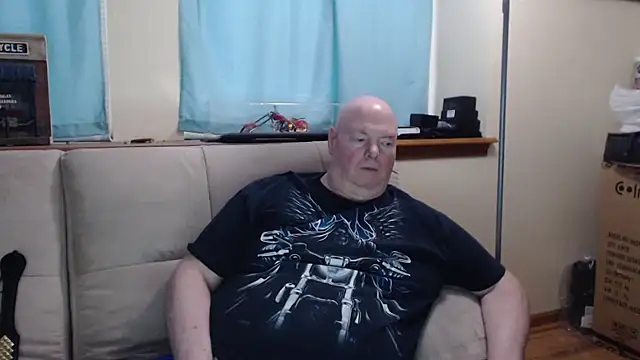 harley99574 online show from 11-26-25, 01:12