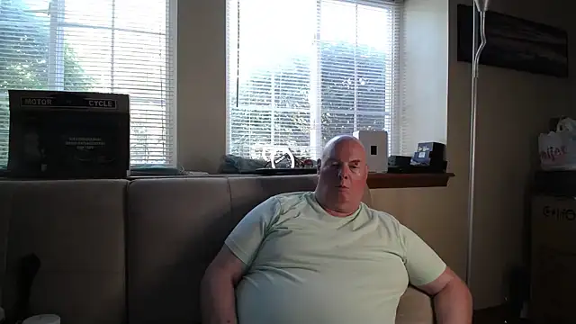Snapshot of harley99574 chatting on 07-14-26, 08:03 harley99574 online show from 07-14-26, 08:03