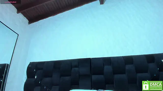 Snapshot of Camila__Gomez chatting on 01-08-25, 11:54 Camila Gomez online show from 01-08-25, 11:54