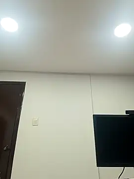 Snapshot of sasi_luna chatting on 10-08-25, 02:58 sasi luna online show from 10-08-25, 02:58