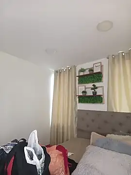 sasi luna online show from 02-04-26, 02:01