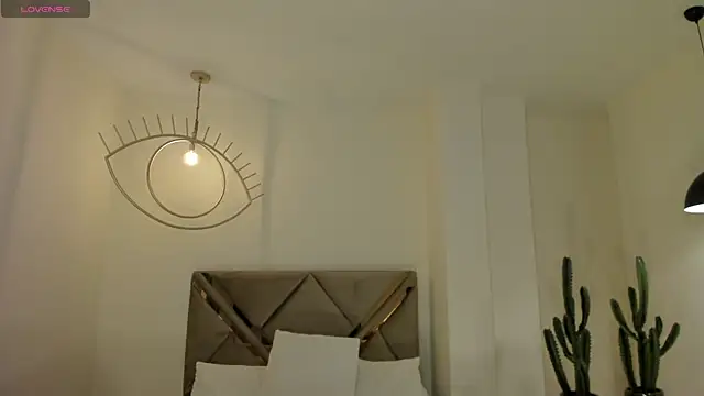 MiaFarrell  online show from 03-12-25, 07:06